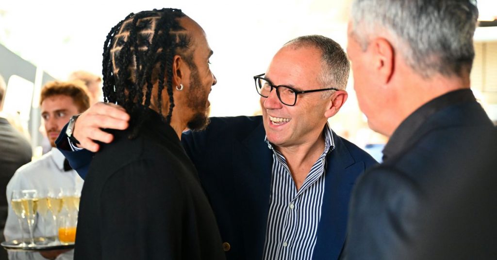 Lewis Hamilton backed by F1 boss who would 'love' to see Brit win title with Ferrari