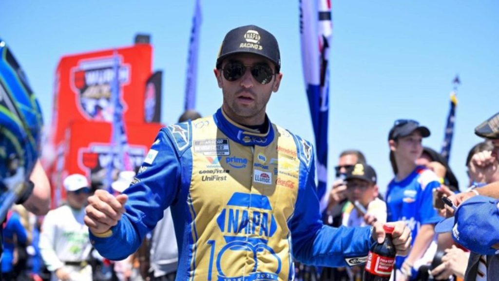 Chase Elliott Squanders 44-Race Winless Streak With EchoPark Speedway Win Chase Elliott Squanders 44-Race Winless Streak With EchoPark Speedway Win