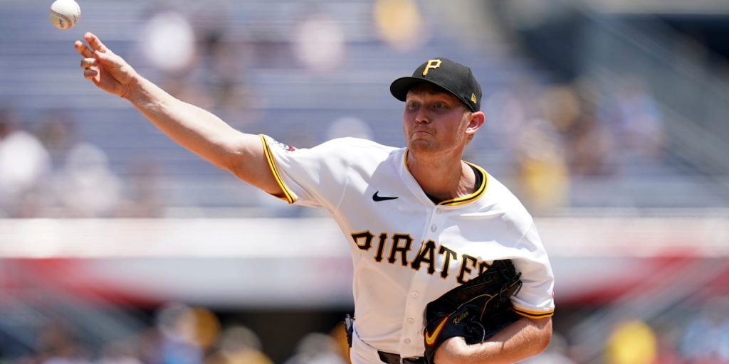 Pirates blank Cardinals over entire series sweep Pirates blank Cardinals over entire series sweep