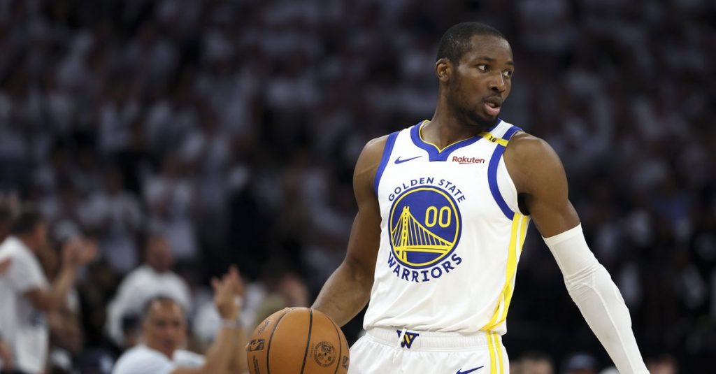 Jonathan Kuminga rumors: West team preparing sign-and-trade offer to Warriors Jonathan Kuminga rumors: West team preparing sign-and-trade offer to Warriors