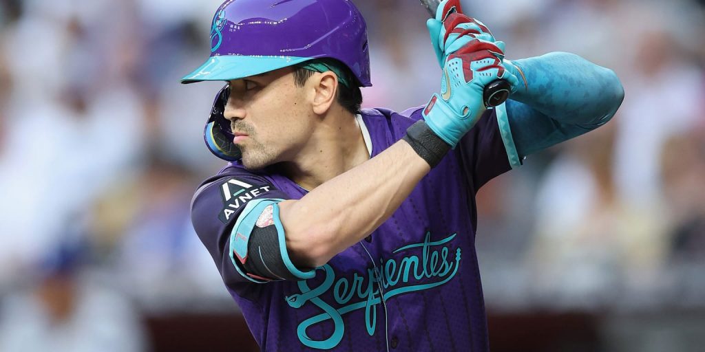 Carroll activated, culminating speedy return from fractured left wrist