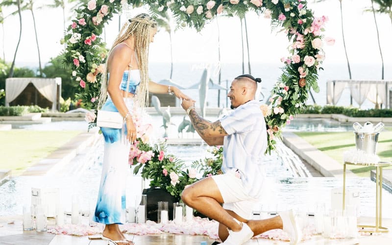 WWE Superstars announce engagement WWE Superstars announce engagement