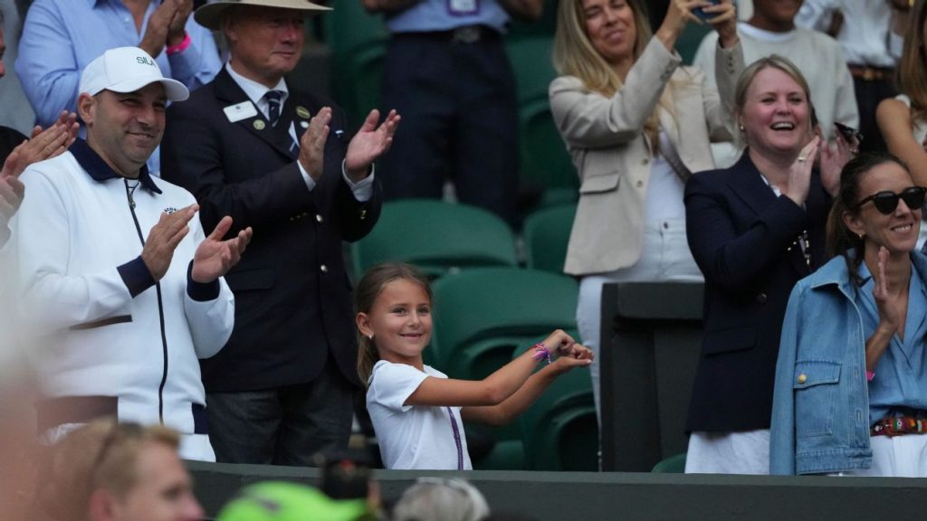 Tara Djokovic's victory dance dazzles at Wimbledon Tara Djokovic's victory dance dazzles at Wimbledon