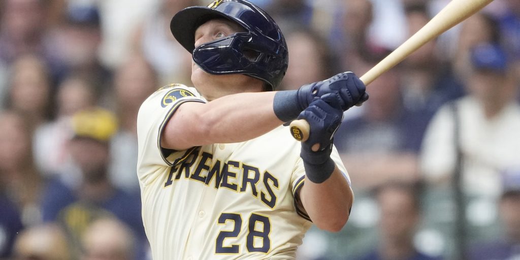 'Here I am': Vaughn's HR in Crew debut helps chase Yamamoto in 5-run 1st