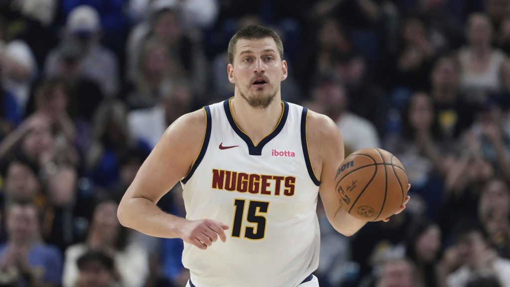 Report: Jokic informs Nuggets he won’t sign extension this off-season Report: Jokic informs Nuggets he won’t sign extension this off-season