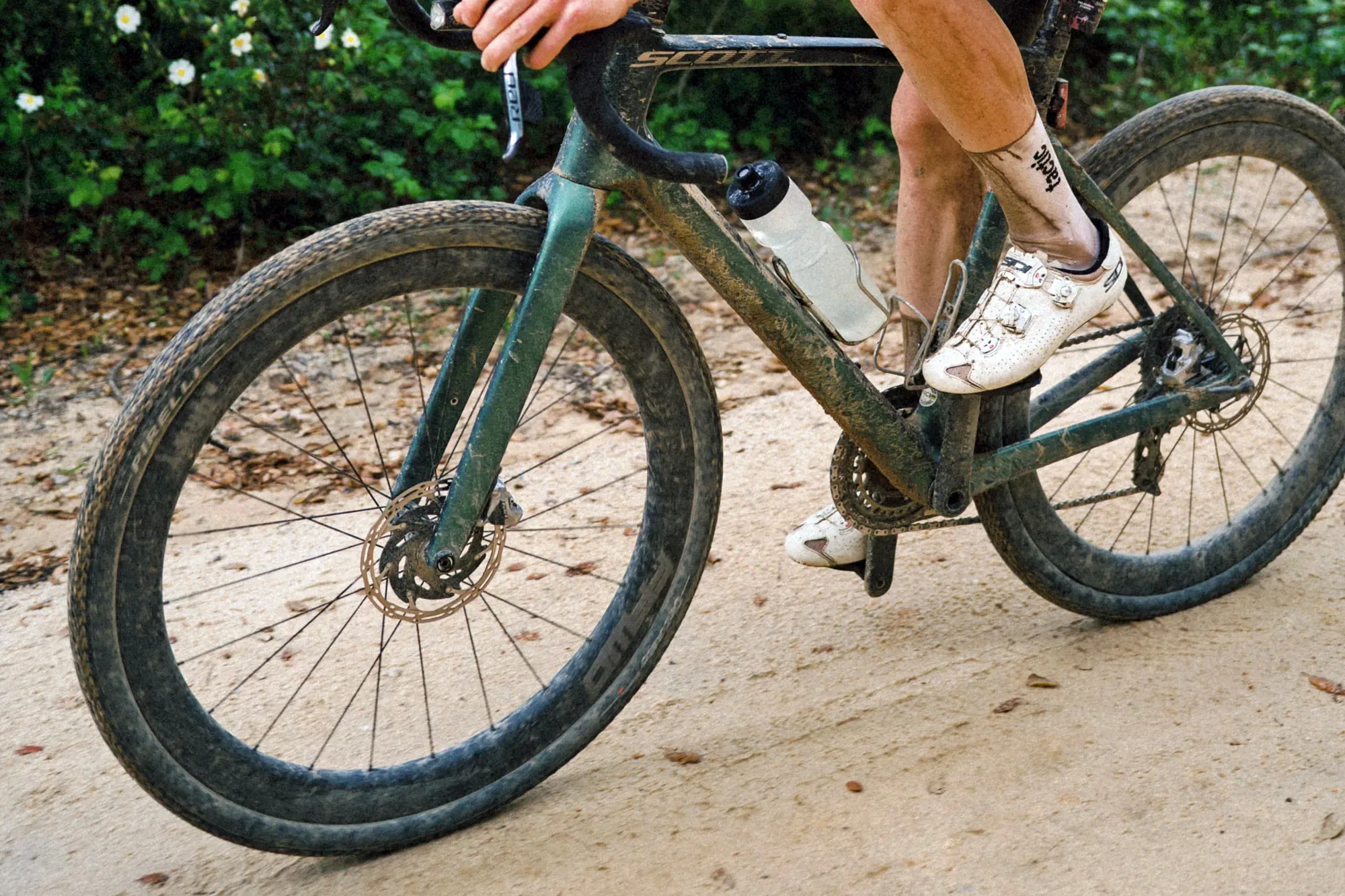 Completely Reshaped FFWD Drift Gravel Wheels Go Wide & Blunt For More Speed Completely Reshaped FFWD Drift Gravel Wheels Go Wide & Blunt For More Speed