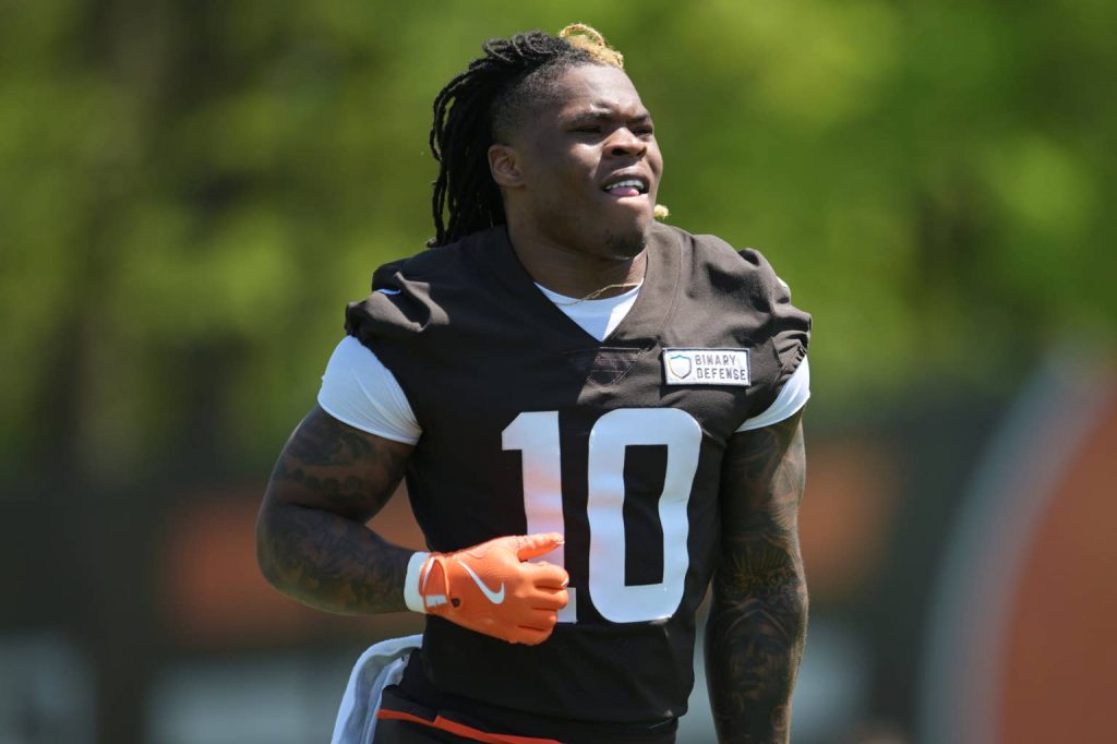 'He's Done' – Fans React To NFL Running Back's Arrest On Saturday 'He's Done' – Fans React To NFL Running Back's Arrest On Saturday
