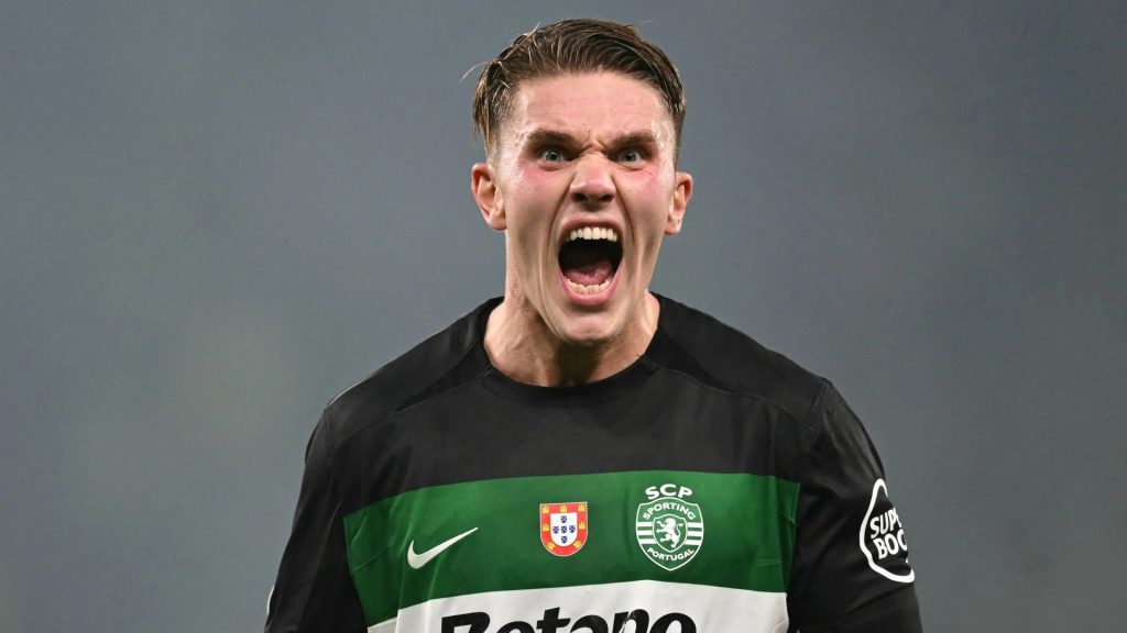 Arsenal make major breakthrough in blockbuster deal to finally sign a striker