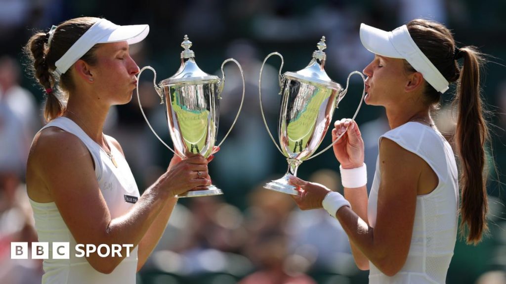 Mertens & Kudermetova win first major together at SW19 Mertens & Kudermetova win first major together at SW19