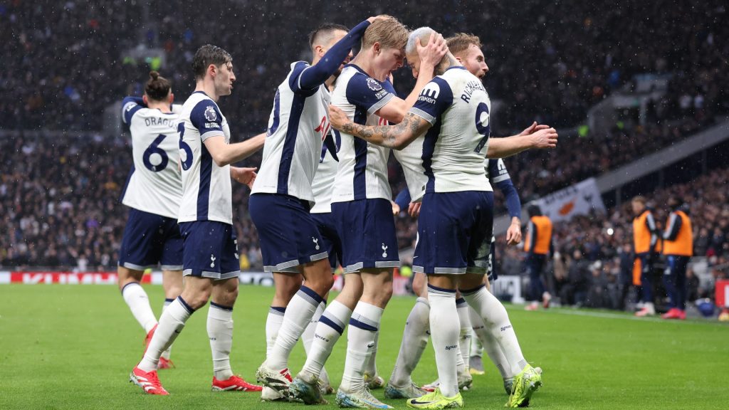 ‘They’ve got a shot’ – Tottenham striker tipped for homecoming after club lands £30m Club World Cup haul ‘They’ve got a shot’ – Tottenham striker tipped for homecoming after club lands £30m Club World Cup haul