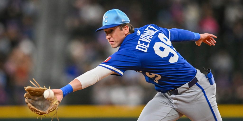 Pirates trade Frazier to KC for slugging Minors infielder Devanney
