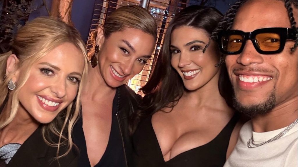 WWE star Cathy Kelley leaves jaws-dropped in revealing dress as she links up with Buffy legend – ‘two queens’