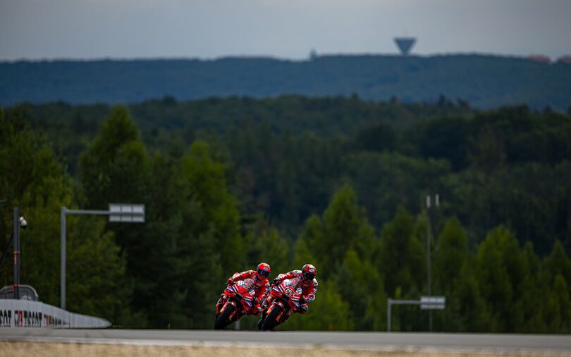 MotoGP: Marc Marquez wins Brno Sprint in strange conditions, Acosta shines with brilliant … MotoGP: Marc Marquez wins Brno Sprint in strange conditions, Acosta shines with brilliant …