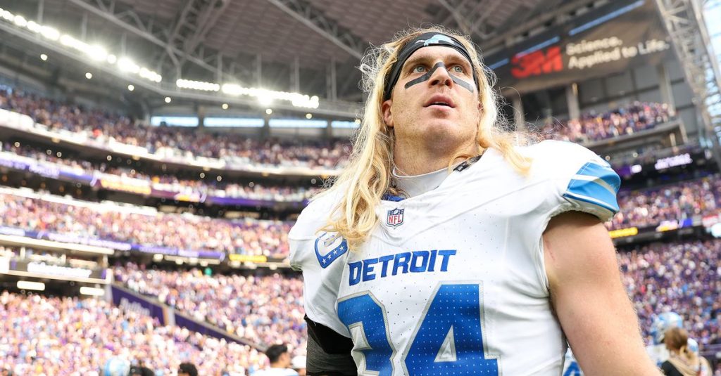 Lions LB Alex Anzalone dealing with hamstring injury Lions LB Alex Anzalone dealing with hamstring injury