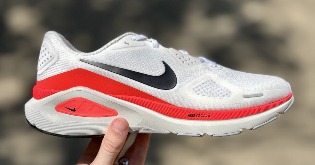 Nike Structure 26 Multi Tester Review: 4 Comparisons