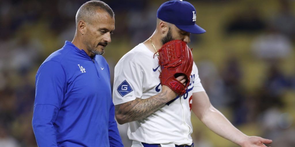 Scott to undergo MRI after feeling 'sting' in forearm