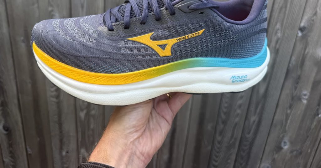 Mizuno Wave Sky 9 Review: 6 Comparisons Mizuno Wave Sky 9 Review: 6 Comparisons