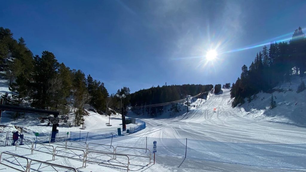 Wyoming Ski Area Considering Facility Fee To Pay For Chairlift Replacement Wyoming Ski Area Considering Facility Fee To Pay For Chairlift Replacement