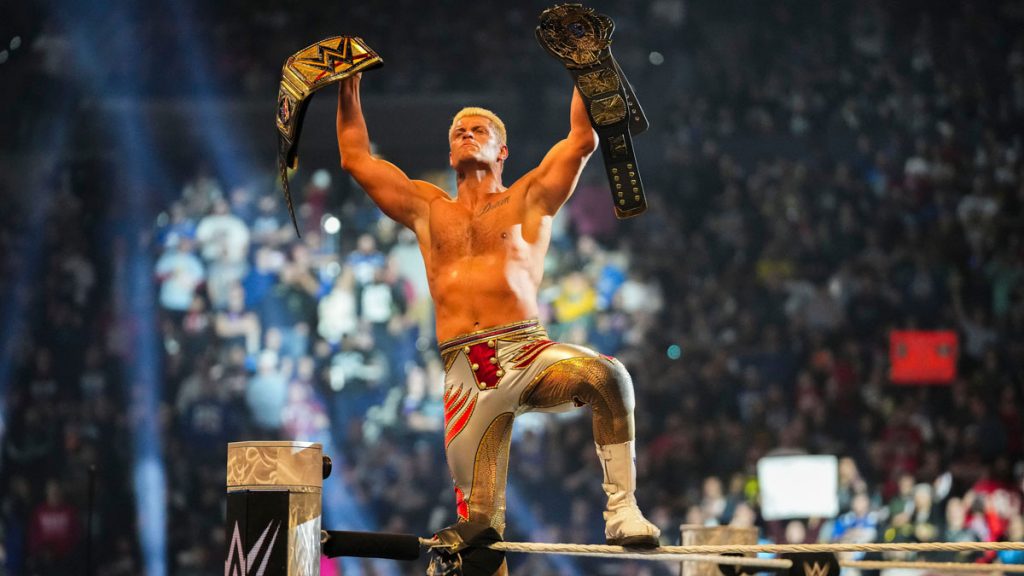 Cody Rhodes pays tribute to Hulk Hogan on WWE SmackDown Cody Rhodes pays tribute to Hulk Hogan on WWE SmackDown