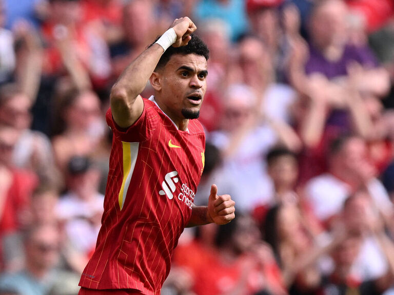 Report: Bayern Munich signing Liverpool's Diaz for €75M