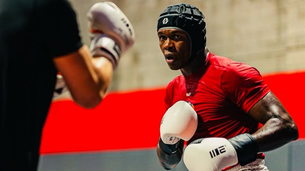 Why Mixing Light And Hard Sparring Is Crucial For MMA Fighters