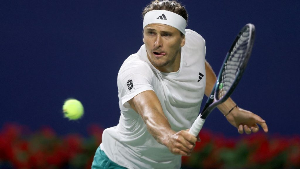 Top-seeded Zverev marches on at National Bank