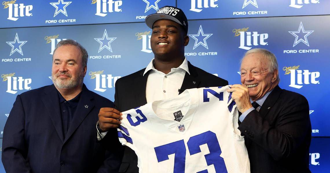 Why the Cowboys first-round draft pick should be an offensive player