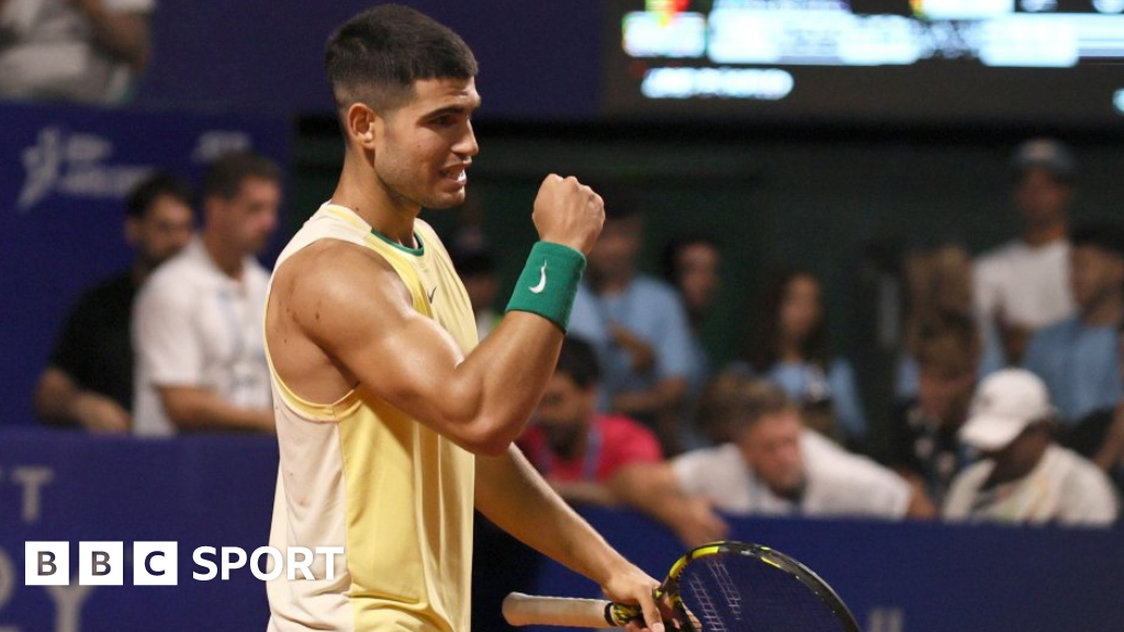 Alcaraz moves into Argentina Open semi-finals
