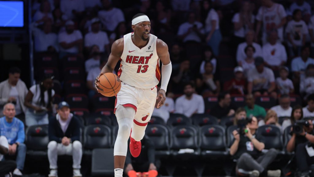 Bam Adebayo optimistic about Heat's upcoming season, 'there’s a different dynamic to it' Bam Adebayo optimistic about Heat's upcoming season, 'there’s a different dynamic to it'
