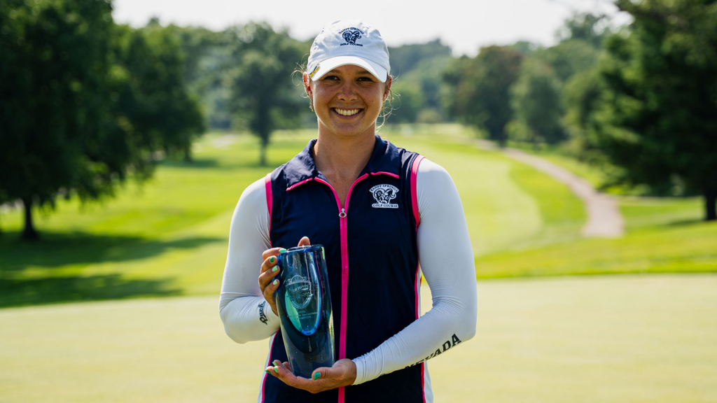 Leah John claims first professional win at the Four Winds Invitational