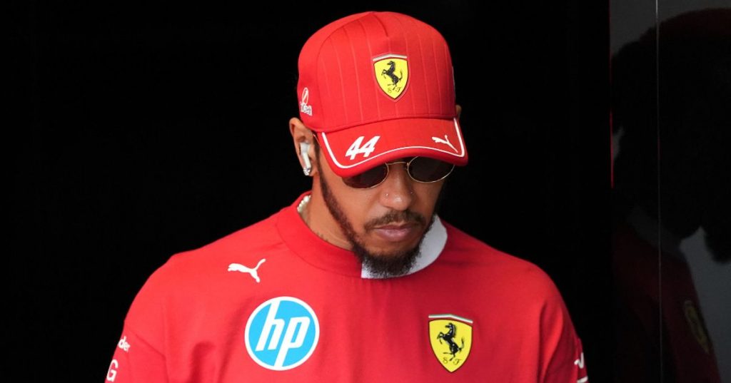 Ferrari told to snub Oliver Bearman for 'super' F1 star to replace Lewis Hamilton