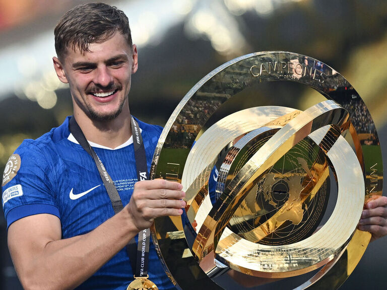 Dewsbury-Hall wants 'to prove a point' after joining Everton from Chelsea