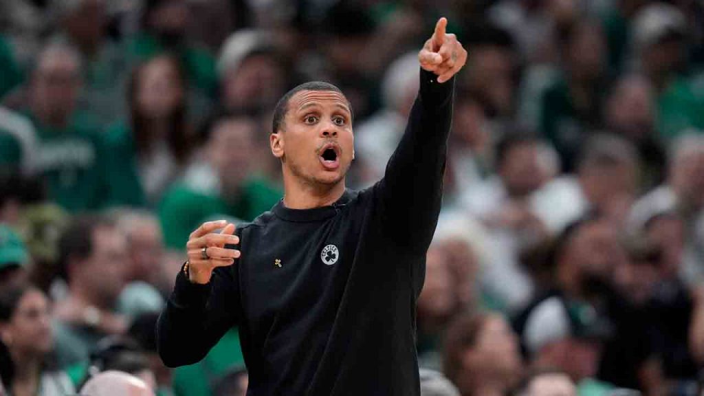 Celtics sign head coach Joe Mazzulla to multi-year extension Celtics sign head coach Joe Mazzulla to multi-year extension