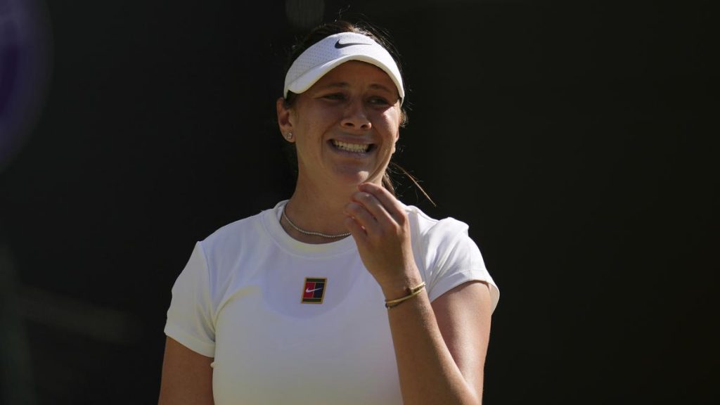 Wimbledon fines players for ‘unsportsmanlike conduct’ Wimbledon fines players for ‘unsportsmanlike conduct’