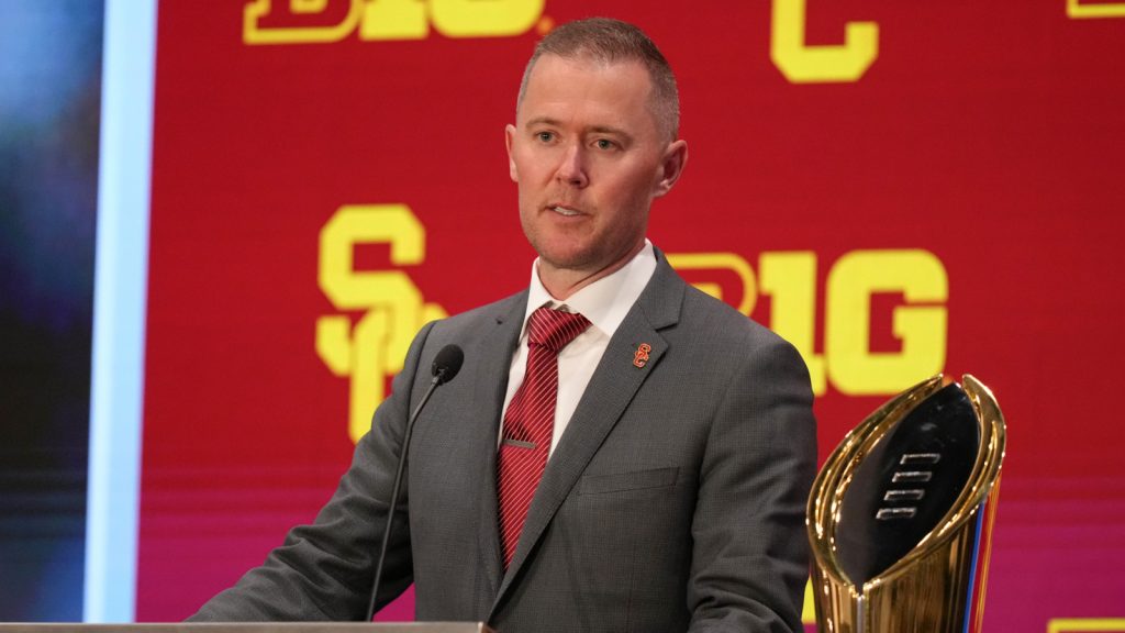 How much pressure is USC HC Lincoln Riley under heading into fourth season?