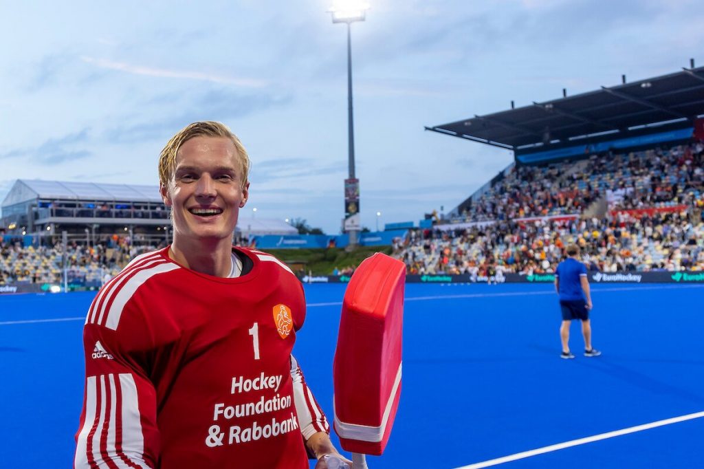 Netherlands: European Championship blog: Maurits Visser in goal against Spain