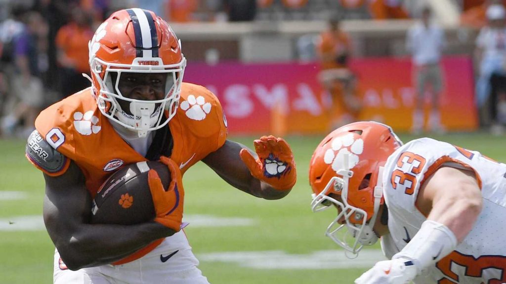 10 college football freshmen poised to make immediate impact 10 college football freshmen poised to make immediate impact