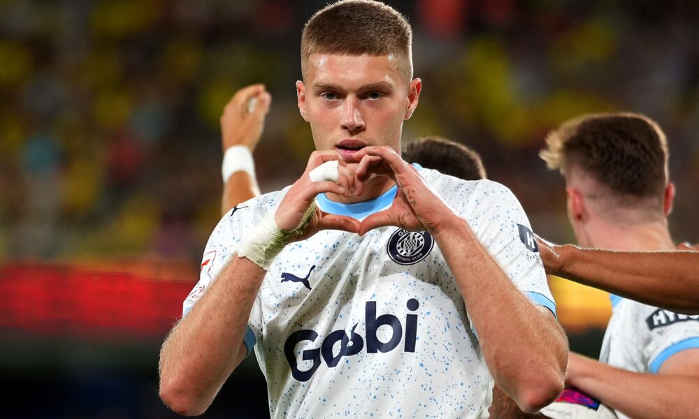 Everton steal march on West Ham after submitting £37m bid to sign 6ft 2in forward – report