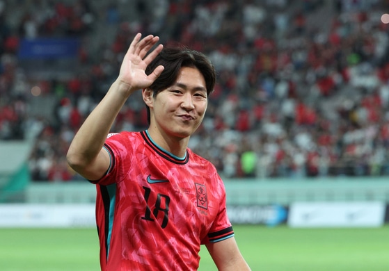 Arsenal steal march on Man Utd after opening talks to sign £22m star – report