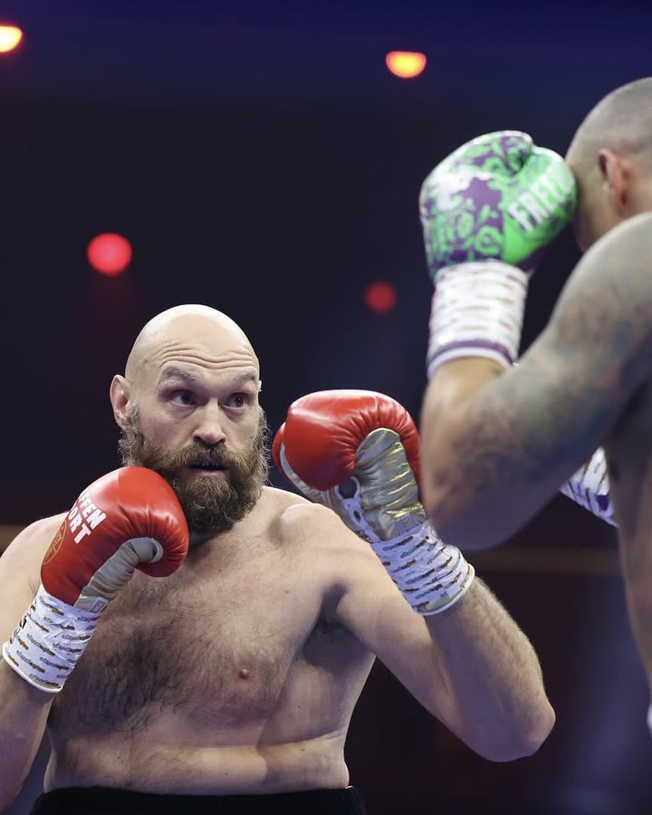 Tyson Fury: “”Moses Itauma Will Wreck All Them Old Men