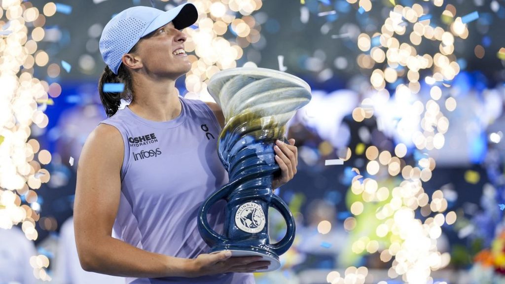 Swiatek downs Paolini to claim first Cincinnati Open title