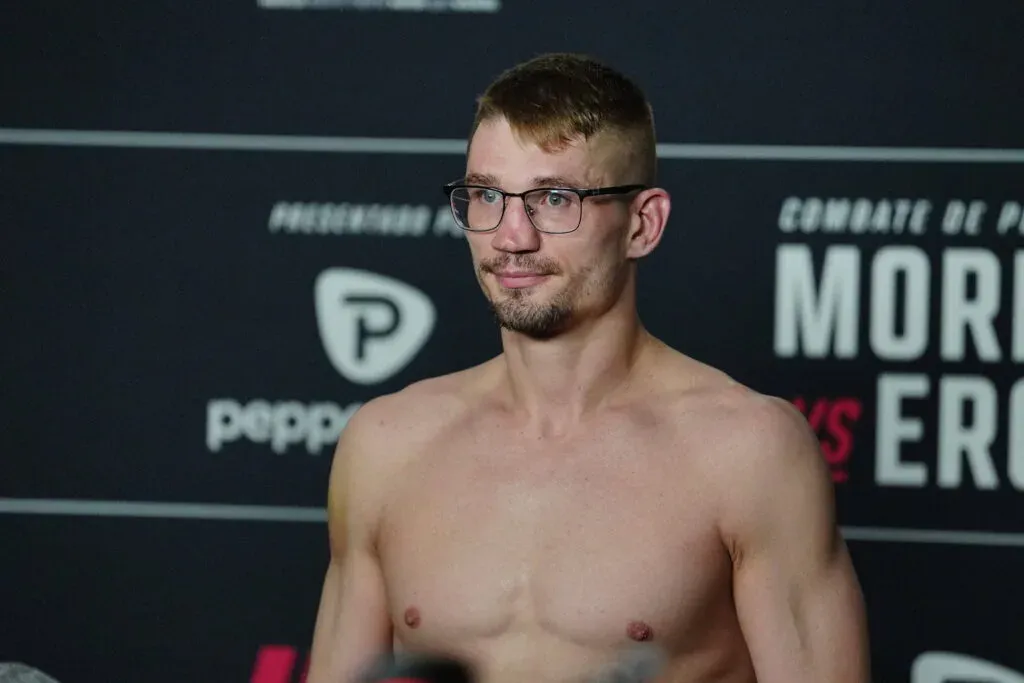 UFC Shanghai’s Must-See Prelims Worth Pulling All-Nighter for Saturday Morning UFC Shanghai’s Must-See Prelims Worth Pulling All-Nighter for Saturday Morning