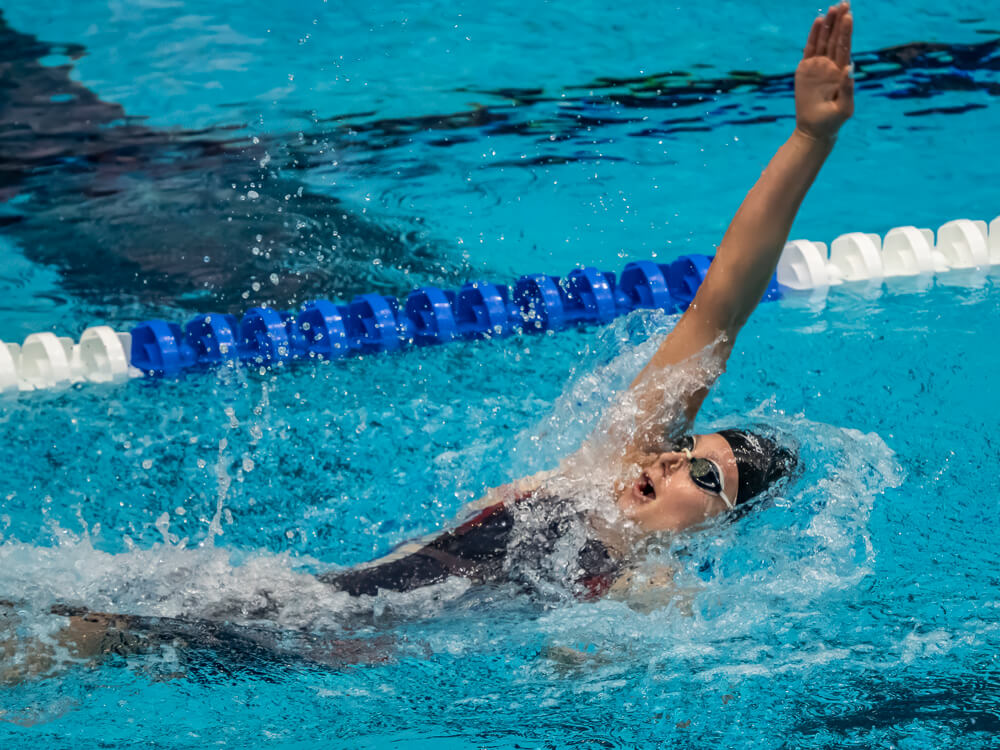 World Junior Championships, Day Three Prelims: Charlotte Crush and Audrey Derivaux Lead Team USA in 200 Backstroke