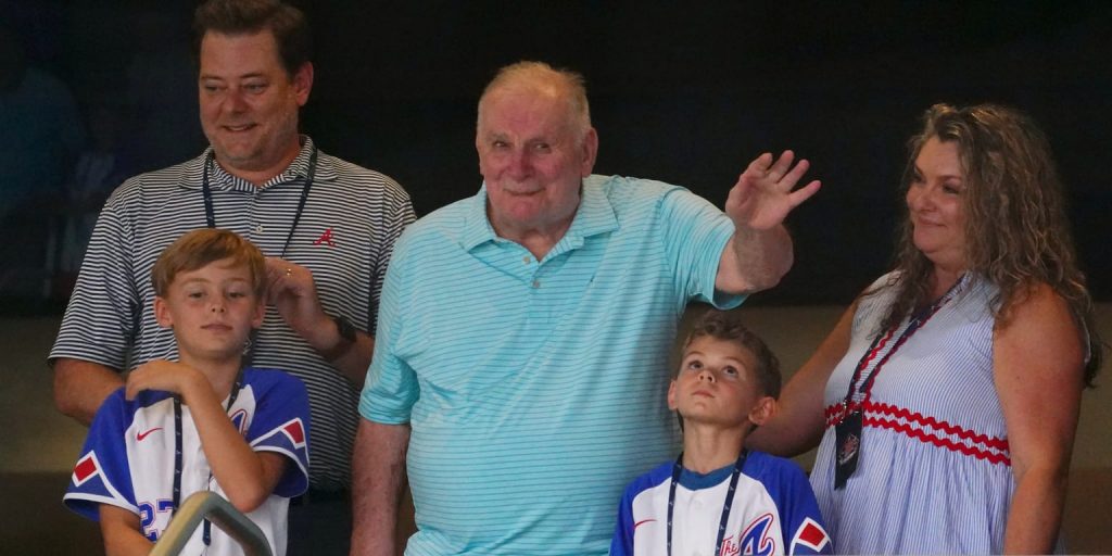Braves' celebration of 1995 team made even more special by Bobby Cox's attendance Braves' celebration of 1995 team made even more special by Bobby Cox's attendance