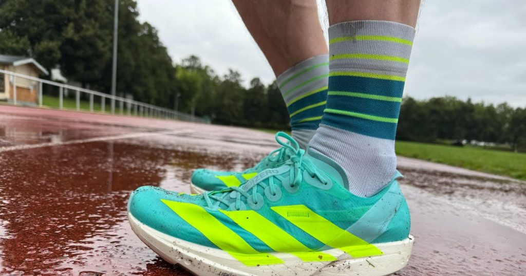 Testbericht: adidas Adizero Takumi Sen 11 – Wettkampfschuh mit Profil 7 Vergleiche (German)