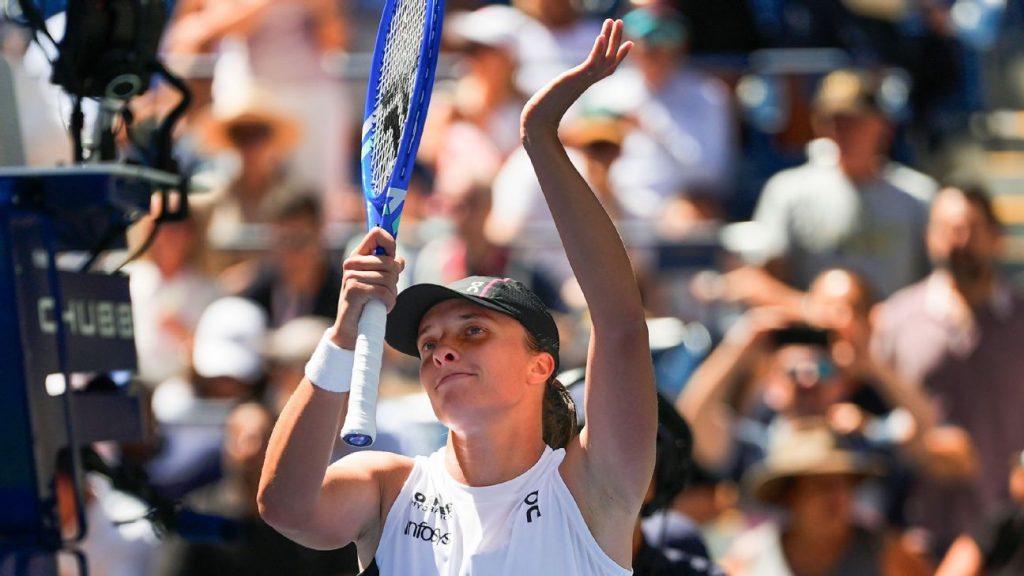 No. 2 Swiatek enjoys easy start to US Open No. 2 Swiatek enjoys easy start to US Open