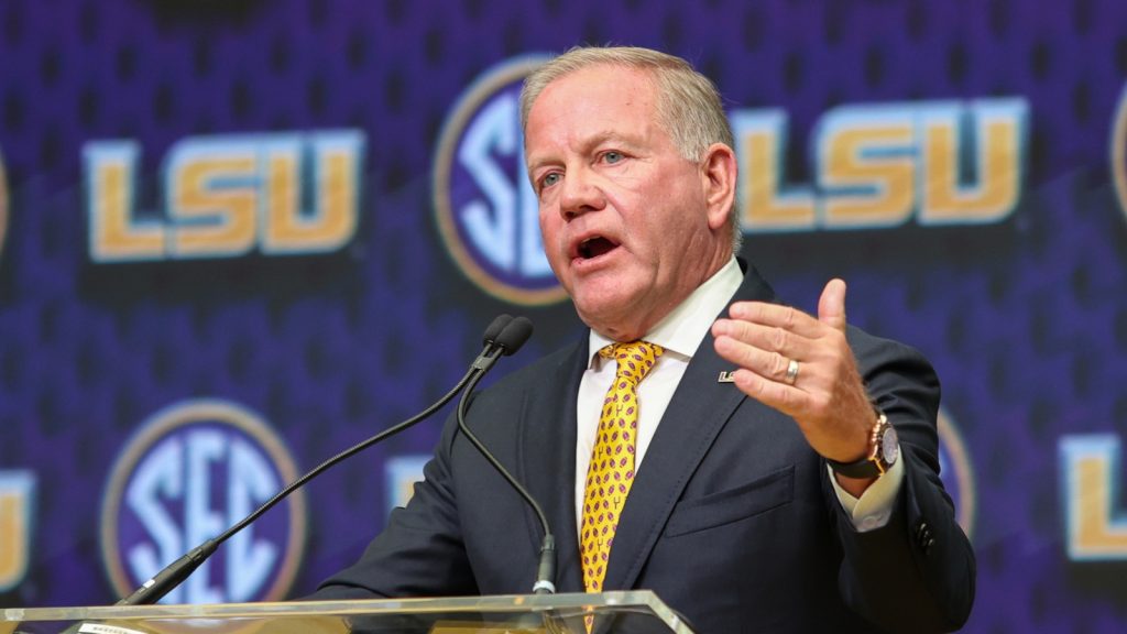 HC Brian Kelly takes a subtle shot at his former LSU teams