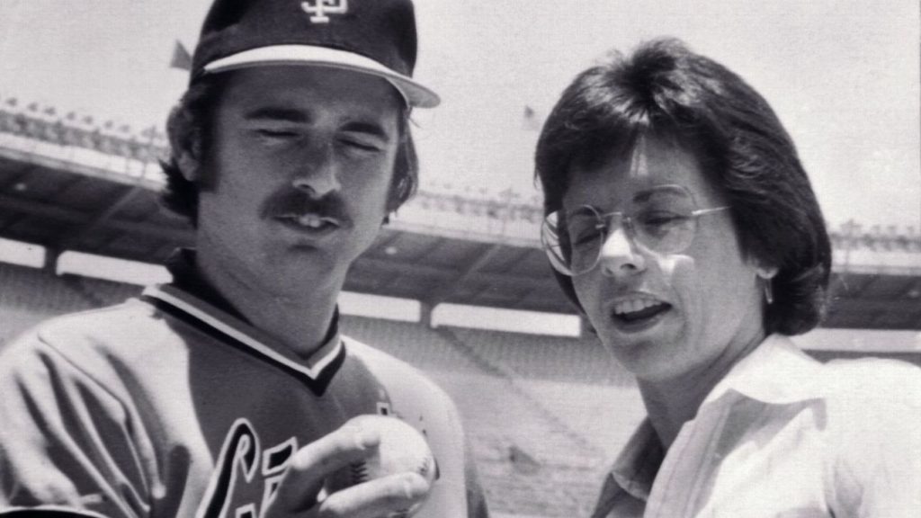 Moffitt, ex-MLBer, brother of Billie Jean King, dies