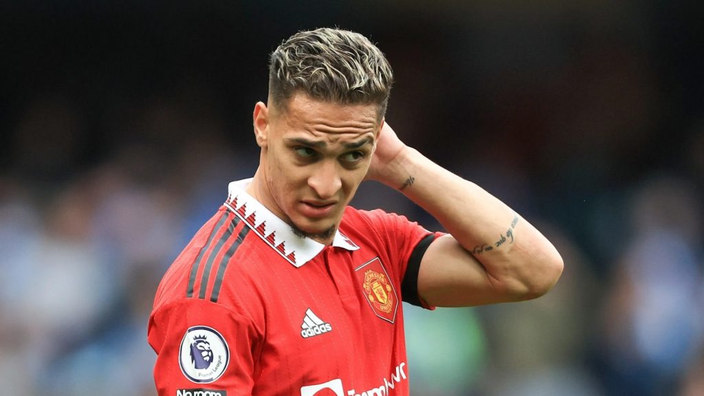 Manchester United set to lose £60m on Antony as he closes in on deadline day exit Manchester United set to lose £60m on Antony as he closes in on deadline day exit