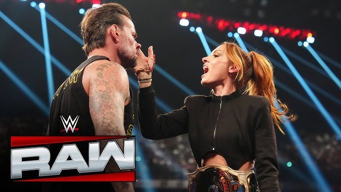 Becky Lynch Reminds Paris Crowd That AJ Lee Doesn’t Work Here